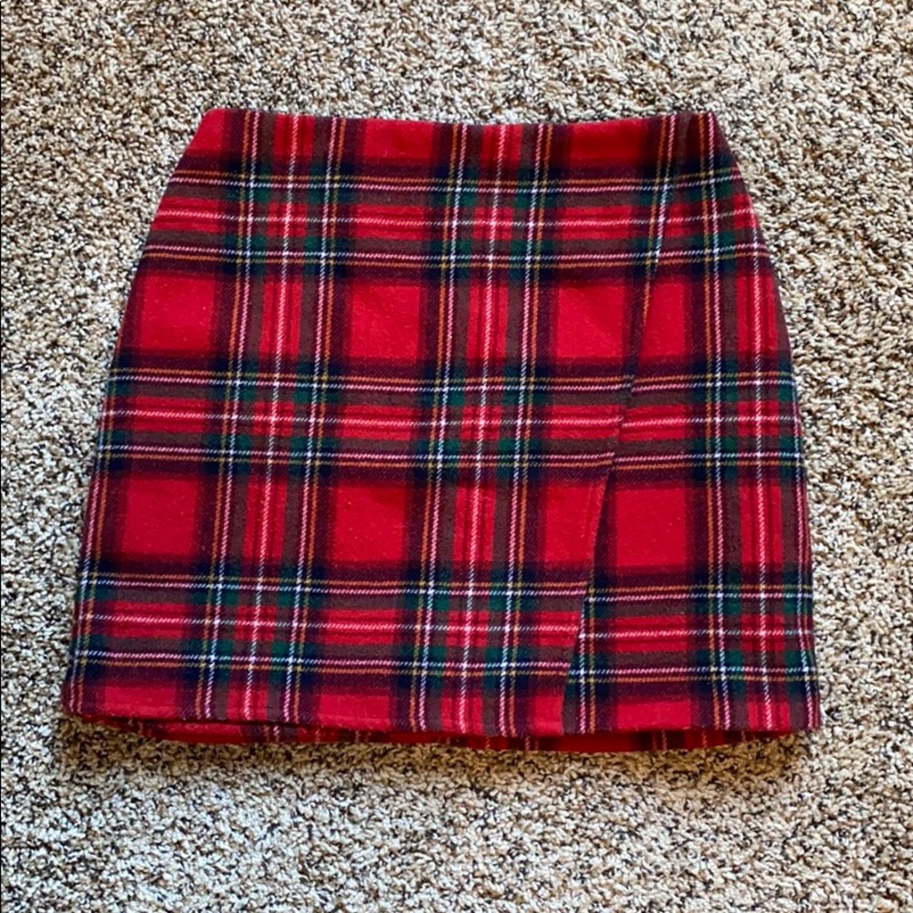 HOLLISTER || Flannel Wrap Mini Skirt